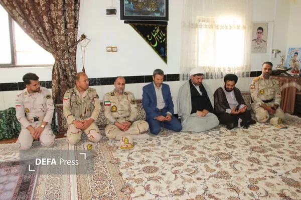 نقش‌آفرینی خانواده شهدا در تداوم انقلاب اسلامی بی‌بدیل است